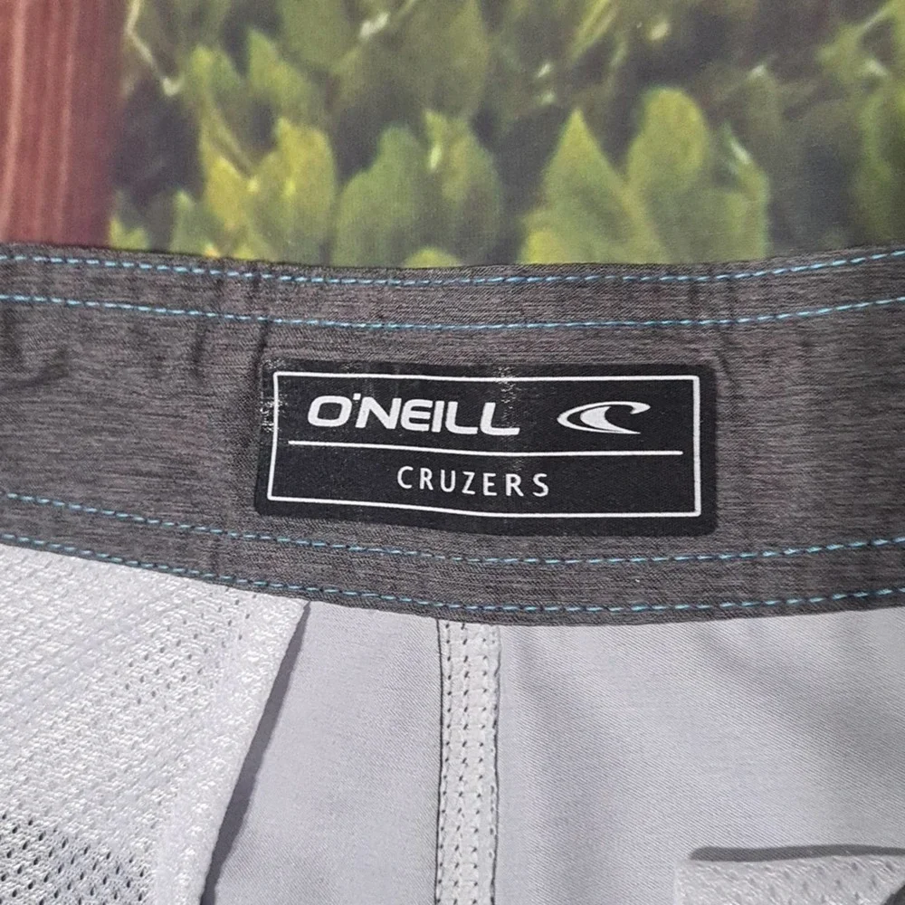 O'Neill Board Shorts Trunks Size 30 NWT